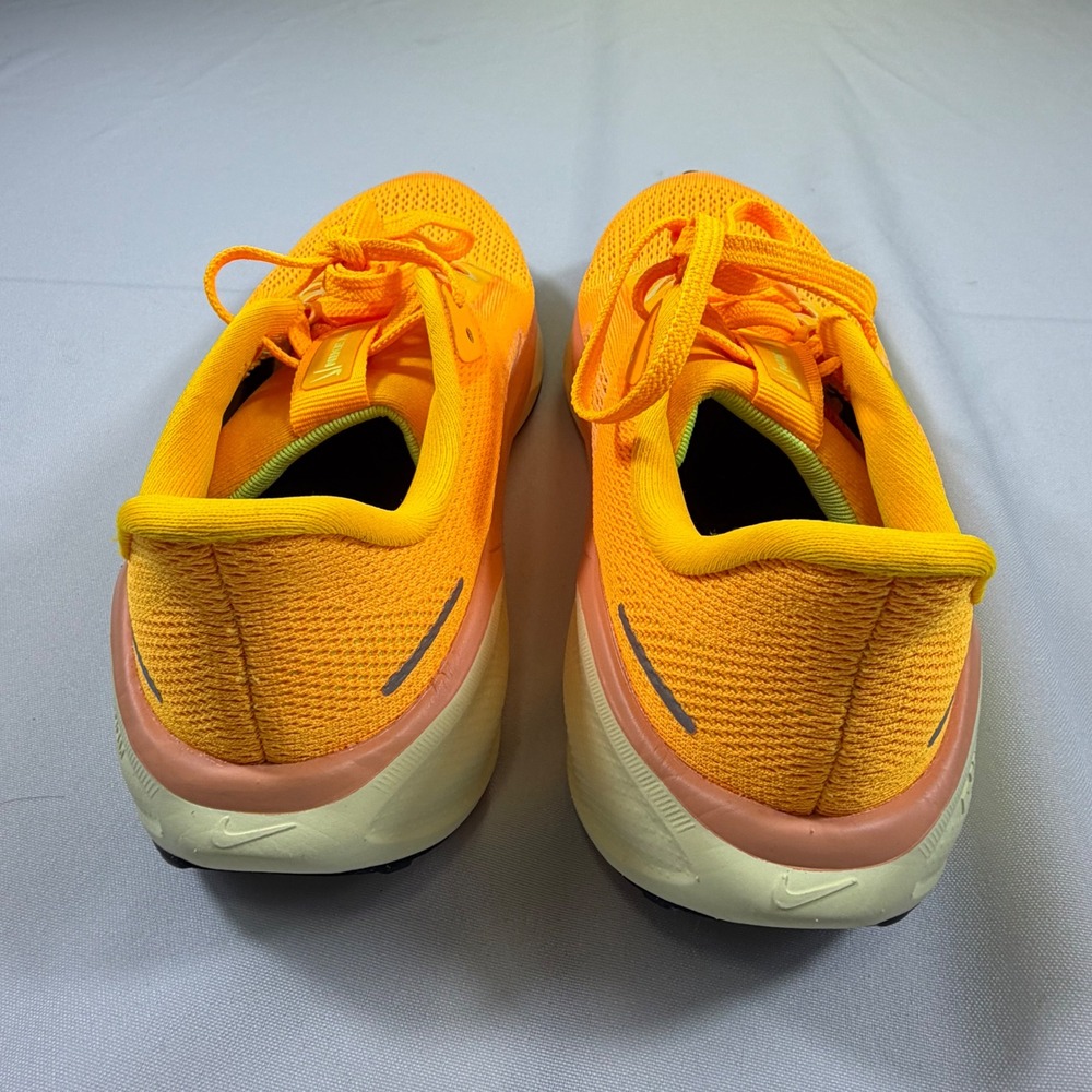 Nike Air Zoom Pegasus 40 Laser Orange Melon Tint Running Shoes 6Y - Picture 3 of 6